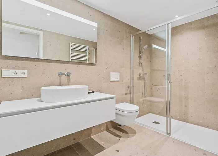 Clausen Hideaway Modern Lägenhet